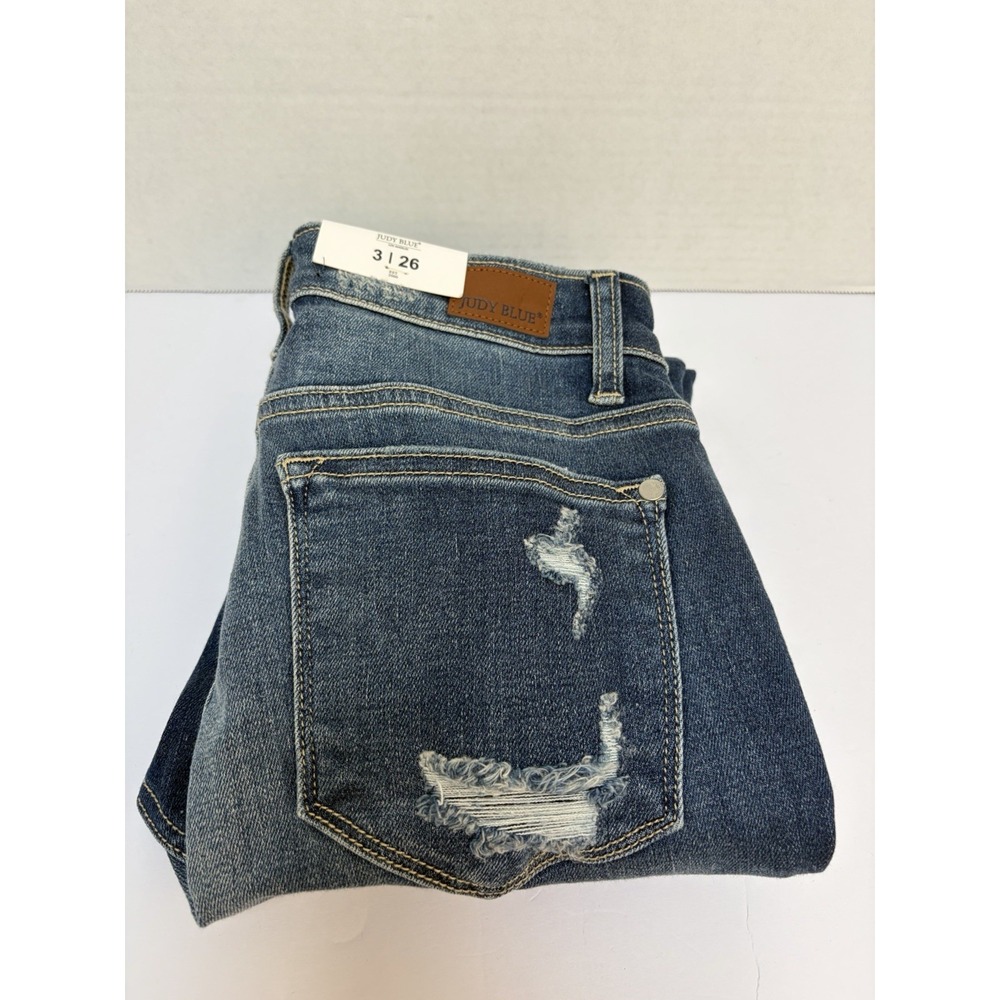 Judy Blue NWT Mid-Rise Destroyed Skinny Raw Hem Size 3/26 Style #82265